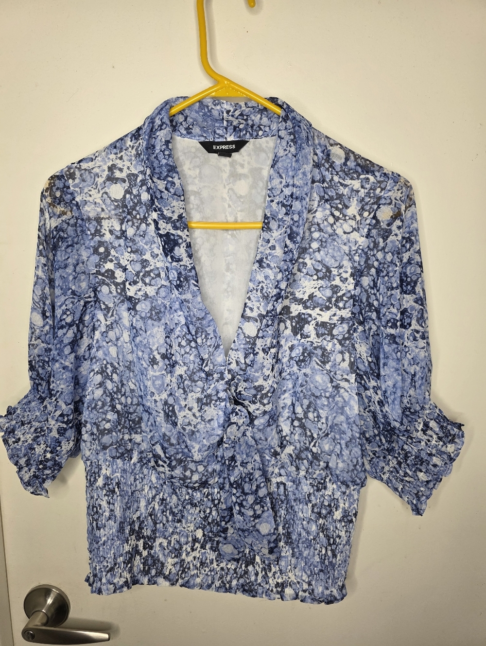 Express Blue Marble Print Blouse‎ Size Medium